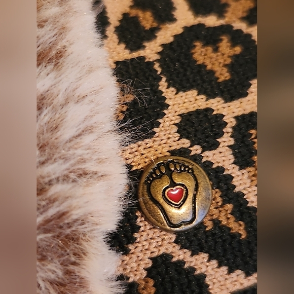 Skechers Women's BOBS Keepsakes 2.0 - Cuddle Cat Faux Fur Slippers Size 8 - Picture 6 of 9